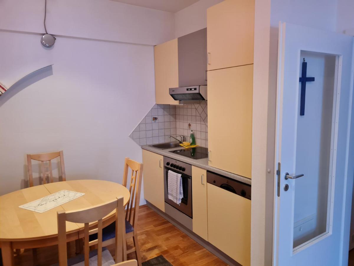Ferienwohnung Salburg,Troepolach Ngoại thất bức ảnh